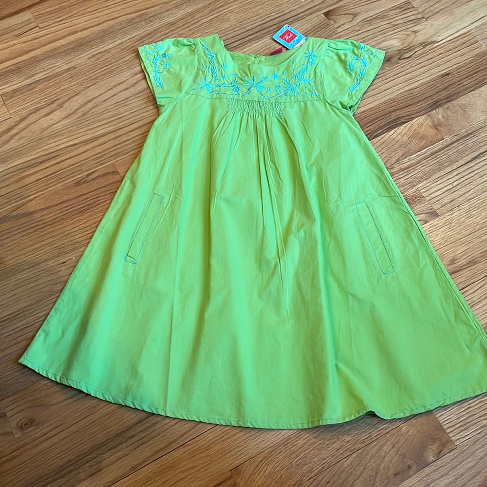 NWT- Wati dress-size 12-lime green and blue embroidery-pockets-so cute!